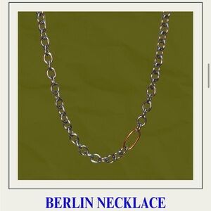 Berlin Necklace